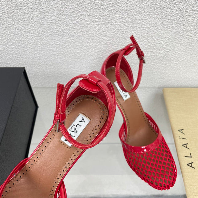 ALAIA HIGH FISHNET 9 CM PUMPS IN CHERRY RED MESH