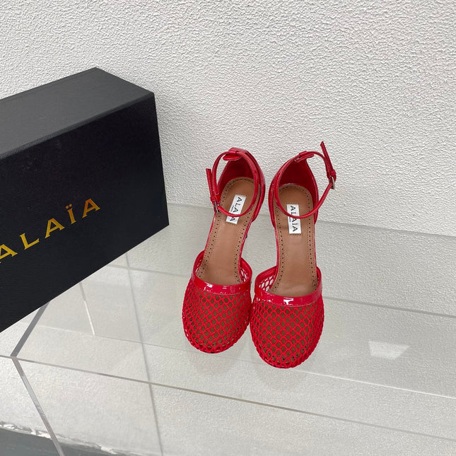 ALAIA HIGH FISHNET 9 CM PUMPS IN CHERRY RED MESH