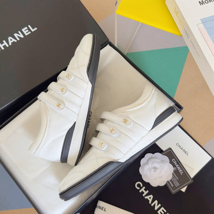 CC MARY JANE SNEAKER IN WHITE LAMBSKIN