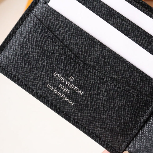 LV 25S SLENDER WALLET 11 IN BLACK TAIGA CALFSKIN