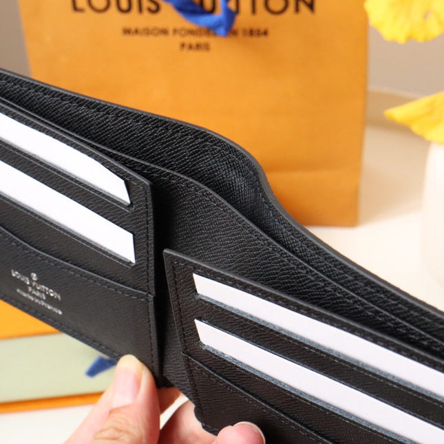 LV 25S SLENDER WALLET 11 IN BLACK TAIGA CALFSKIN