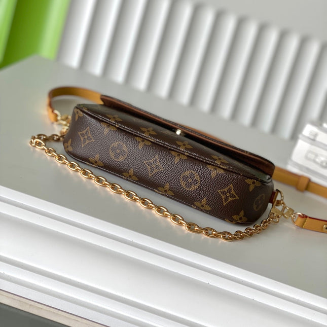 WALLET ON CHAIN IVY 23.5 IN BROWN MONOGRAM CANVAS GOLD LOCK