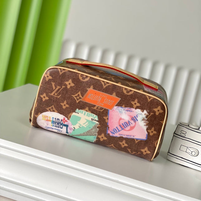 COMPARTMENTS 24 IN BROWN MONOGRAM CANVAS WITH GOLD LOCK
