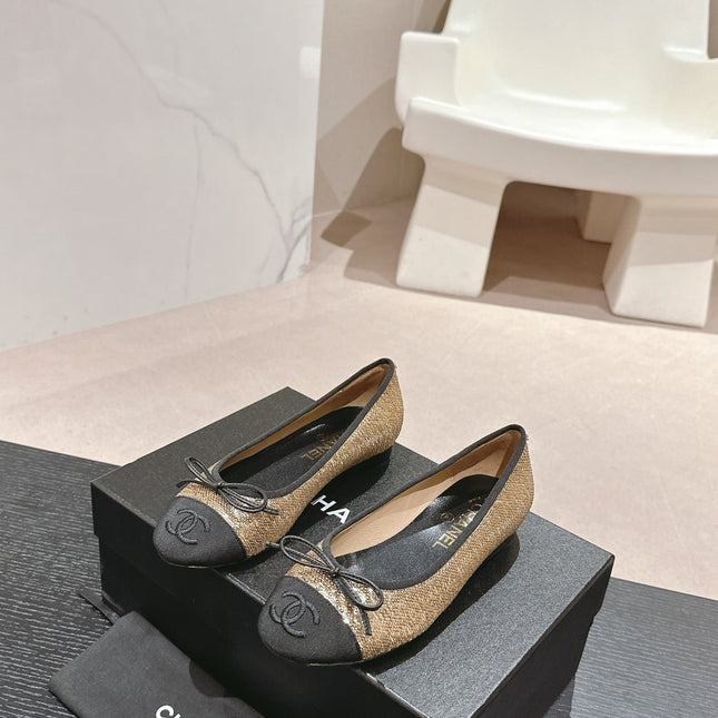 BALLET FLATS IN GOLDEN GLITTERED TULLE AND BLACK SATIN