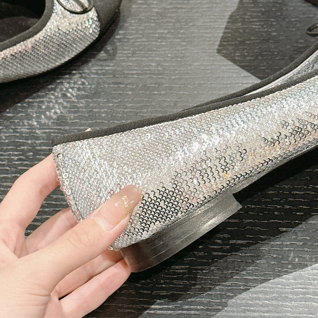 BALLET FLATS IN SILVER GLITTERED TULLE AND BLACK SATIN