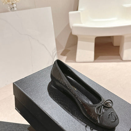 BALLET FLATS IN BLACK GLITTERED TULLE AND SATIN