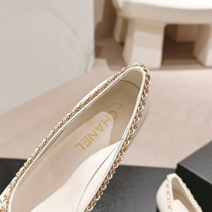 BOWKNOT HIGH HEELS IN WHITE MIX BLACK SHEEPSKIN