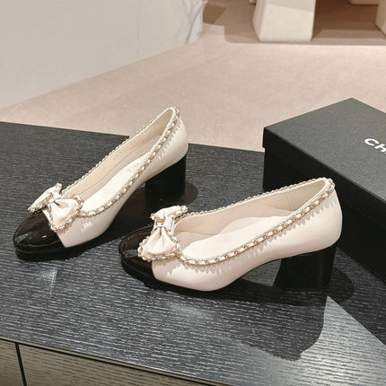 BOWKNOT HIGH HEELS IN WHITE MIX BLACK SHEEPSKIN