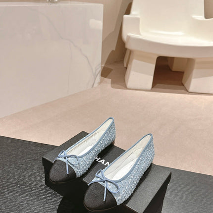 BALLET FLATS IN LIGHT BLUE DENIM AND BLACK SATIN