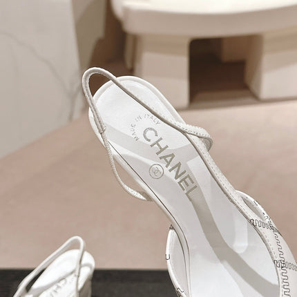 HIGH SLINGBACKS IN WHITE LAMBSKIN AND BLACK SATIN