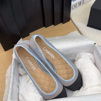 BALLET FLAT IN BLACK FABRIC AND BABY BLUE MESH