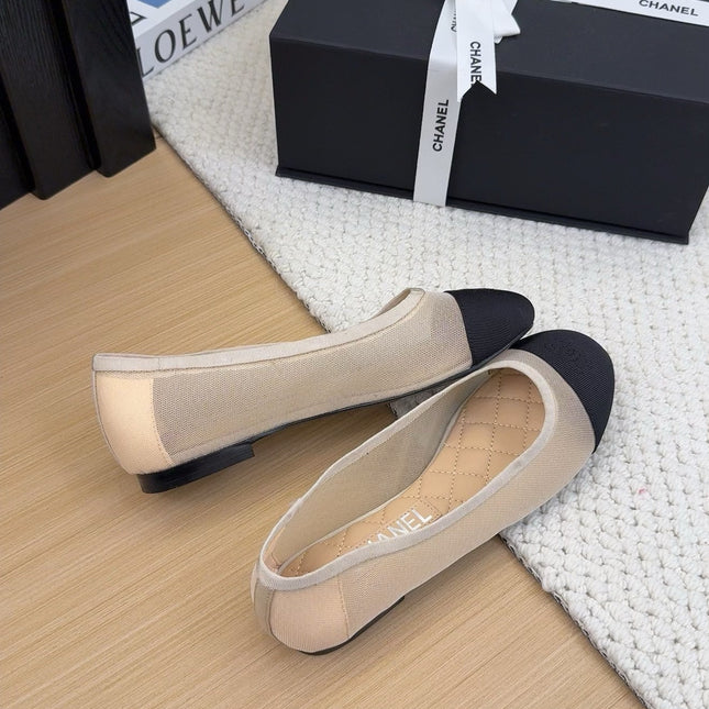 BALLET FLAT IN BLACK FABRIC AND BEIGE MESH