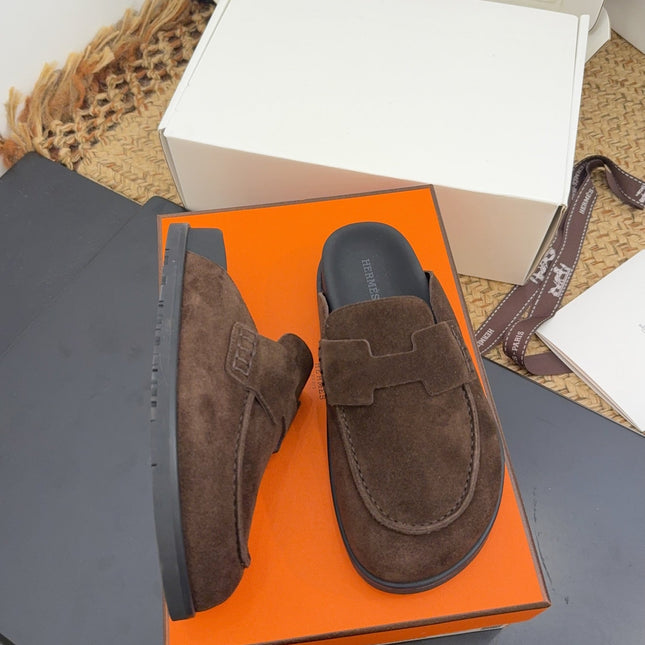 HM 25S MULE IN DARK BROWN SUEDE