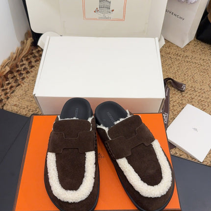 HM 25S MULE IN DARK CHOCOLATE BROWN SUEDE MIX WHITE SHEARLING