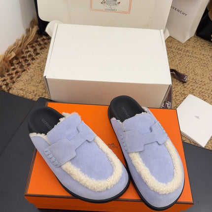 HM 25S MULE IN SOFT LAVENDER BLUE SUEDE MIX WHITE SHEARLING