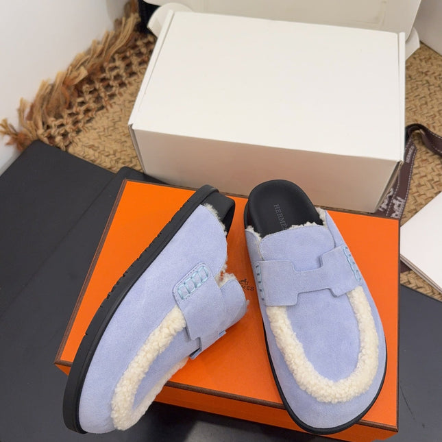 HM 25S MULE IN SOFT LAVENDER BLUE SUEDE MIX WHITE SHEARLING