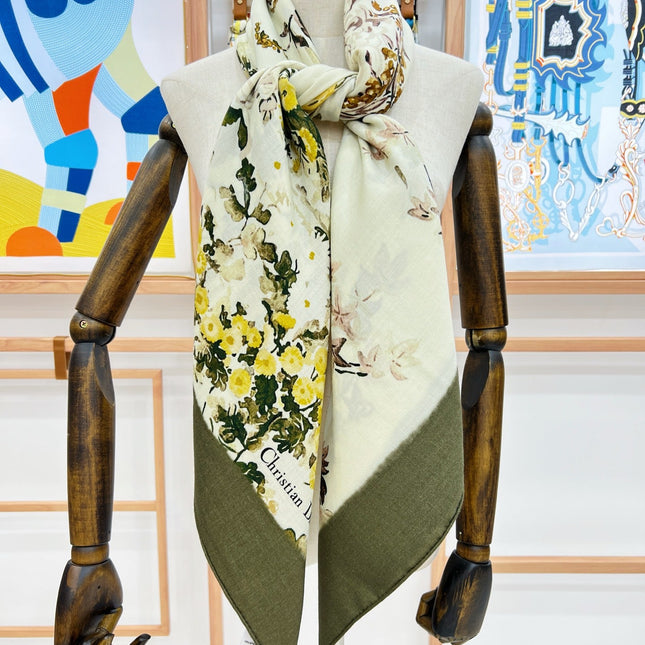 DIOR REVERSIBLE SCARF 140 CM IN CREAM WHITE MIX GREEN WOOL-SILK FABRIC 735876