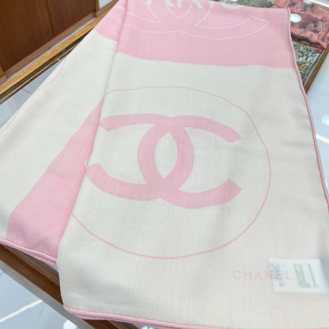 CHANEL 25S SCARF 135 IN CASHMERE SILK 737234