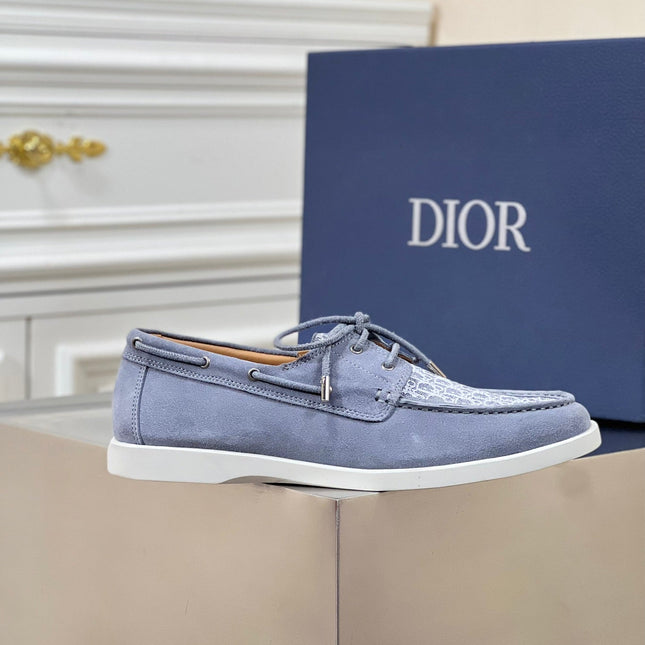 CD GRANVILLE BOAT SHOE STONE SUEDE