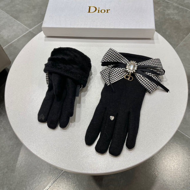 WOOL GLOVES BLACK ATTACHED BUTTERFLY BOW 215146