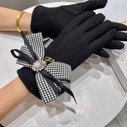 WOOL GLOVES BLACK ATTACHED BUTTERFLY BOW 215146