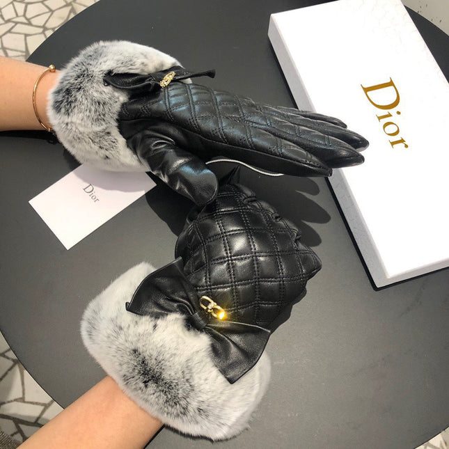 GLOVES ATTACHED BOW IN BLACK RABBIT FUR AND LAMBSKIN 113707