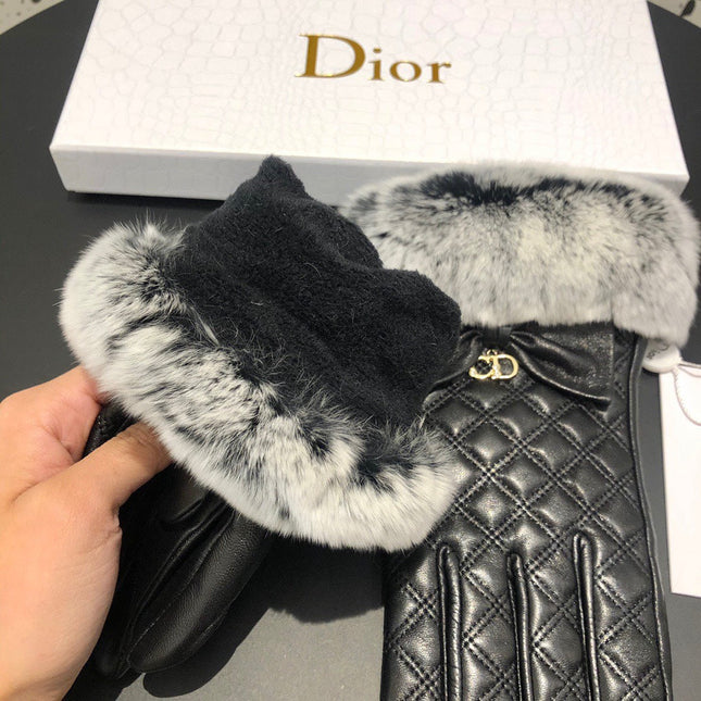 GLOVES ATTACHED BOW IN BLACK RABBIT FUR AND LAMBSKIN 113707