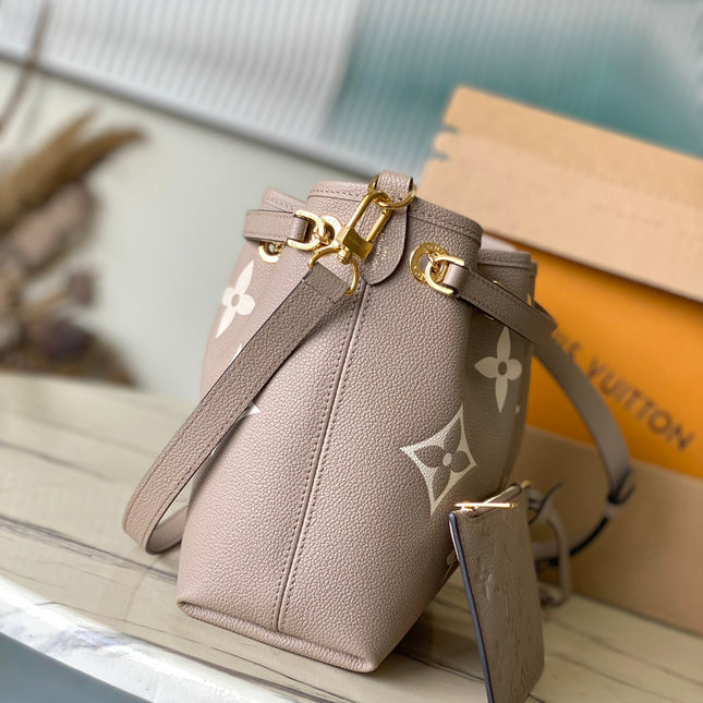 BUNDLE 28 IN TOURTERELLE WHITE MONOGRAM EMPREINTE LEATHER GOLD HARDWARE