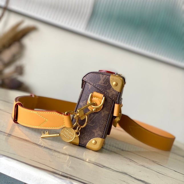 SOUL TRUNK 19 IN BROWN MONOGRAM DUST CANVAS GOLD HARDWARE