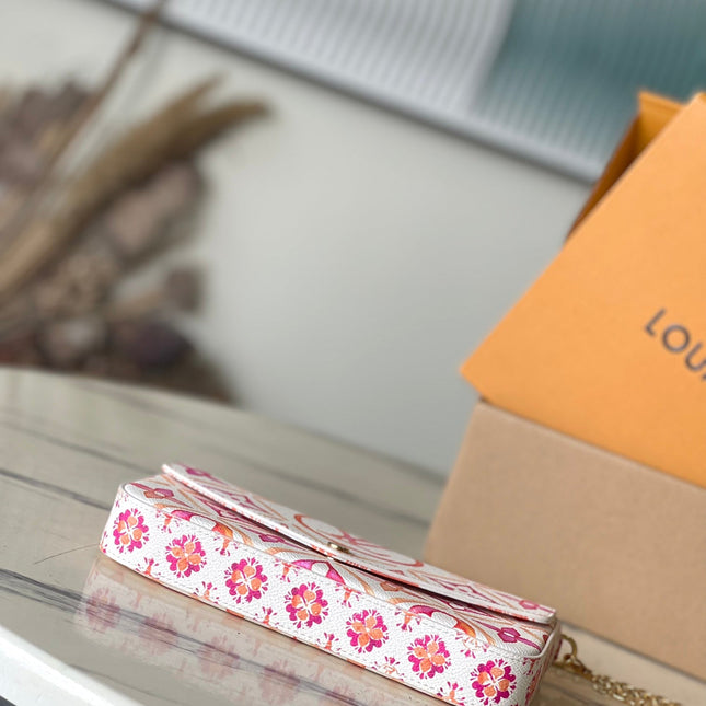 FÉLICIE POCHETTE 21 IN CORAL MONOGRAM TILES CANVAS