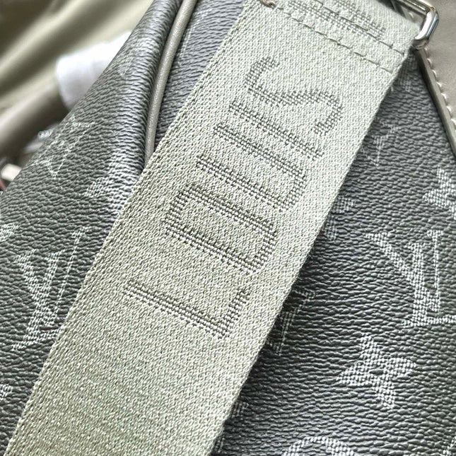 KEEPALL BANDOULIÈRE 45 IN GRAY MONOGRAM GRADIENT CANVAS