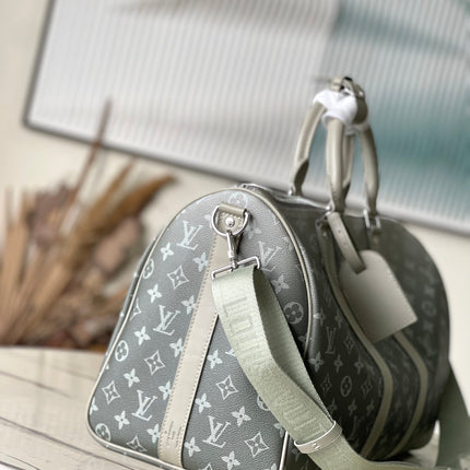 KEEPALL BANDOULIÈRE 45 IN GRAY MONOGRAM GRADIENT CANVAS