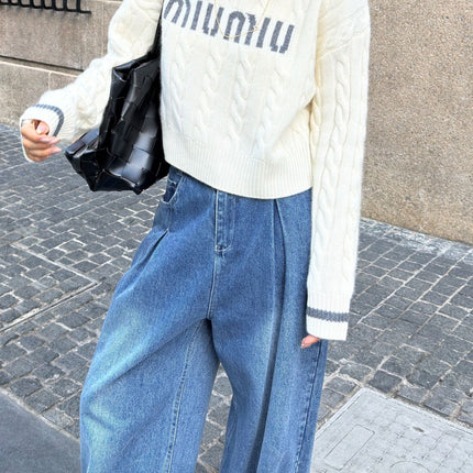 MIUMIU KNIT SWEATER STYLE 238