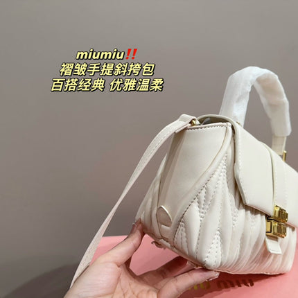 HANDBAG 20 IN WHITE CALFSKIN