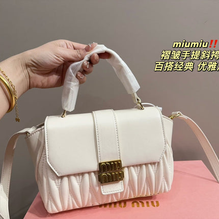 HANDBAG 20 IN WHITE CALFSKIN