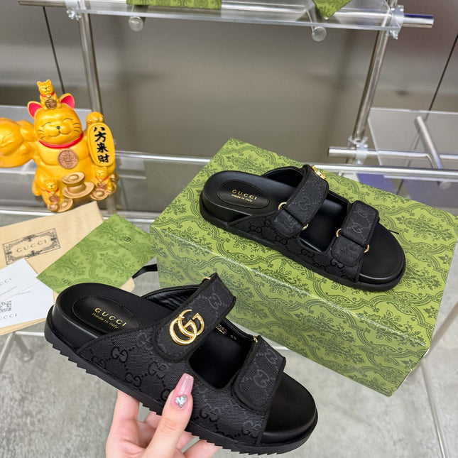 GG SANDALS IN BLACK FABRIC AND CALFSKIN WITH GOLD HARDWARE