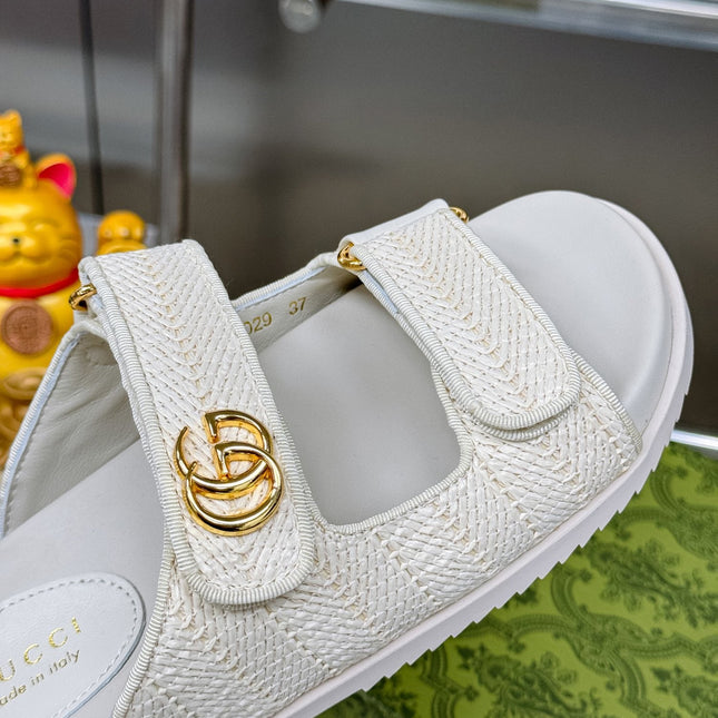 GG SANDALS IN WHITE FABRIC AND CALFSKIN WITH GOLD HARDWARE
