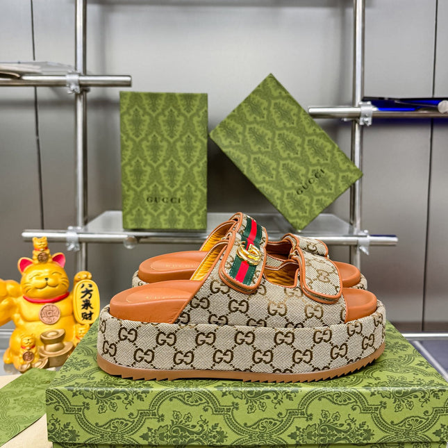 GG SANDALS 22 IN ORANGE CALFSKIN AND BEIGE FABRIC WITH GOLD HARDWARE