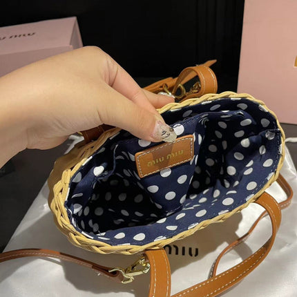 BASKET BAG 18 IN BEIGE/TAN WICKER AND LEATHER