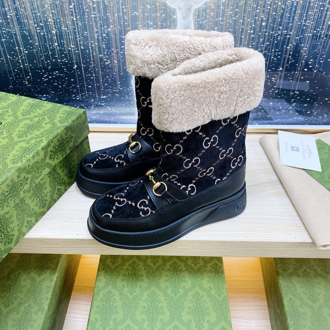 HORSEBIT ANKLE BOOTS WITH MERINO TRIM IN BLACK VELVET AND CALFSKIN