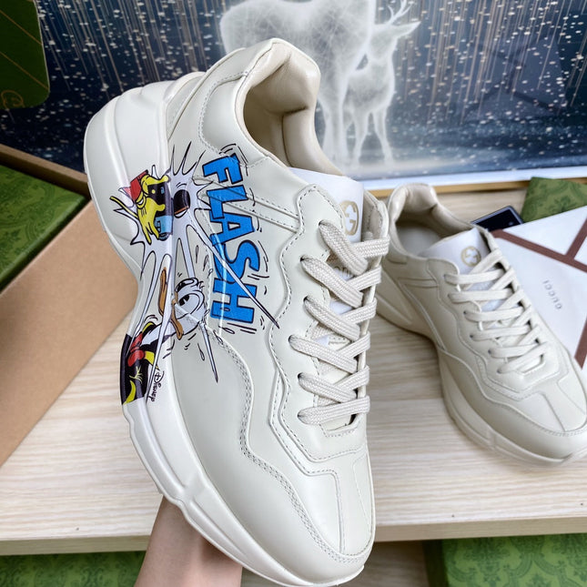 GG COUPLE TRAINER WHITE CALFSKIN WITH DONALD DUCK ICON