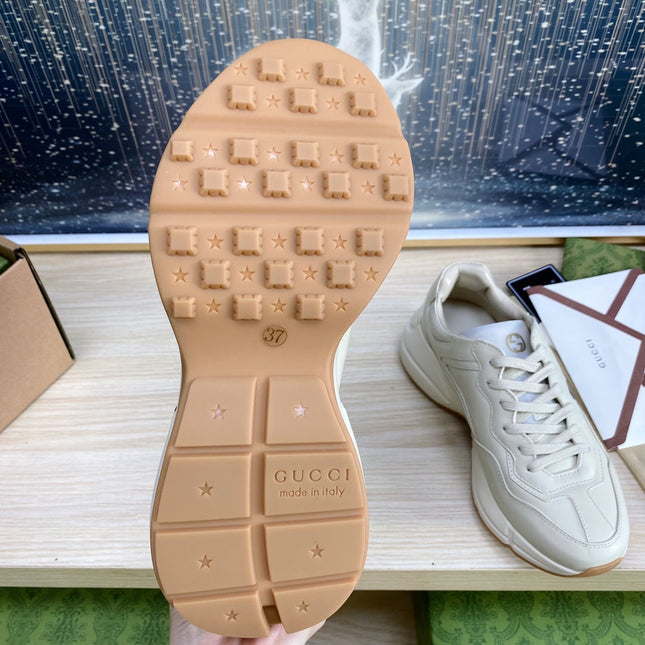 GG COUPLE TRAINER WHITE CALFSKIN WITH ICON 25