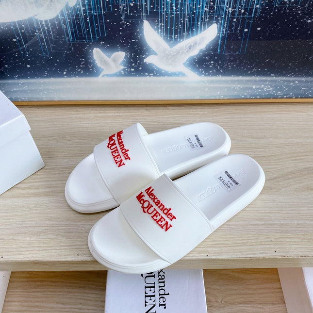 SLIDES SANDAL IN WHITE TPU WITH RED EMBOSSED LOGO