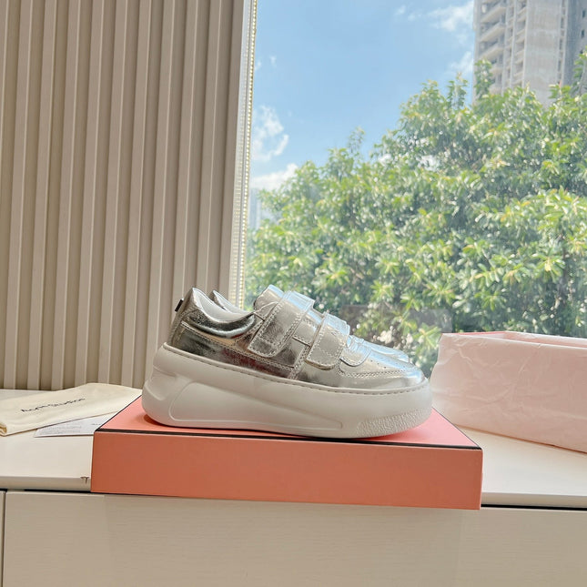 ACNE STUDIO SNEAKER IN SILVER LAMBSKIN