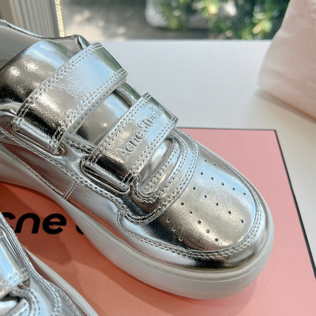 ACNE STUDIO SNEAKER IN SILVER LAMBSKIN