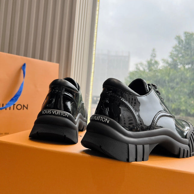 LV ARCHLIGHT SKATE SNEAKER IN BLACK GLOSSY CALFSKIN