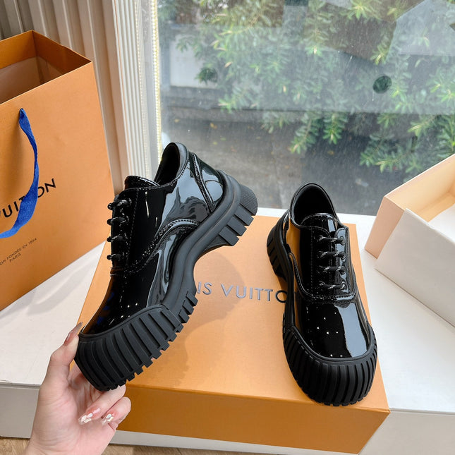 LV ARCHLIGHT SKATE SNEAKER IN BLACK GLOSSY CALFSKIN