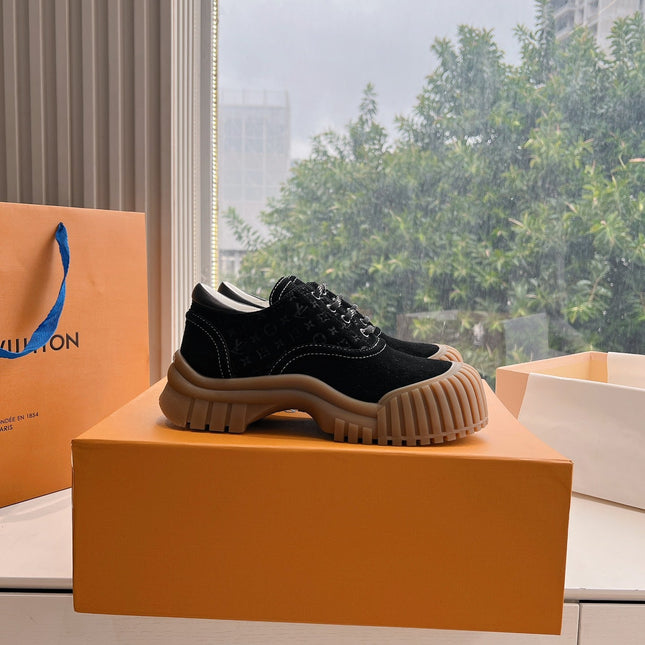 LV ARCHLIGHT SKATE SNEAKER IN BLACK EMBOSSED SUEDE