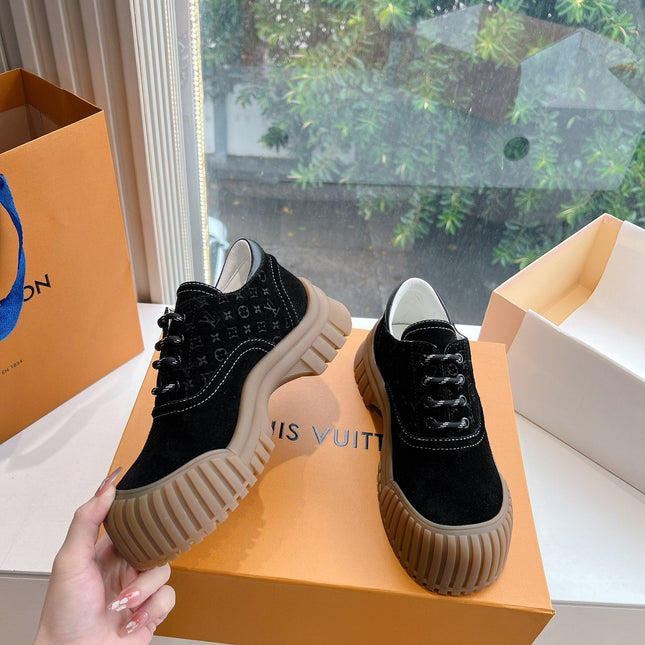 LV ARCHLIGHT SKATE SNEAKER IN BLACK EMBOSSED SUEDE