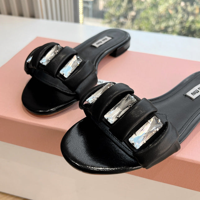 SLIDE SANDALS ATTACHED DIAMOND IN BLACK LAMBSKIN